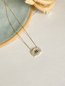 Colar Fivela Inicial