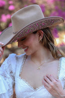 Brinco Mini Soja com Zircônia