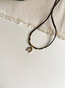 Colar Ferradura-bicolor